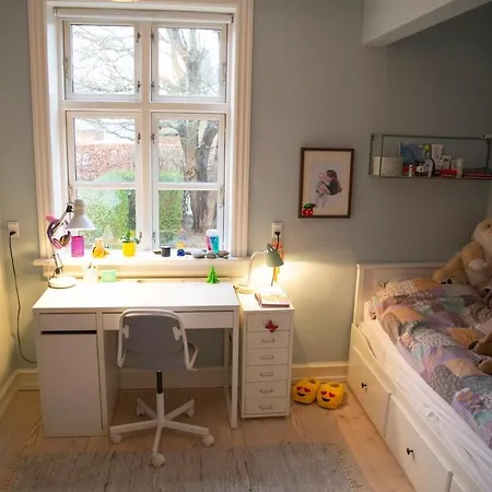 Villa Charming House With Beautiful Garden In Copenhagen *