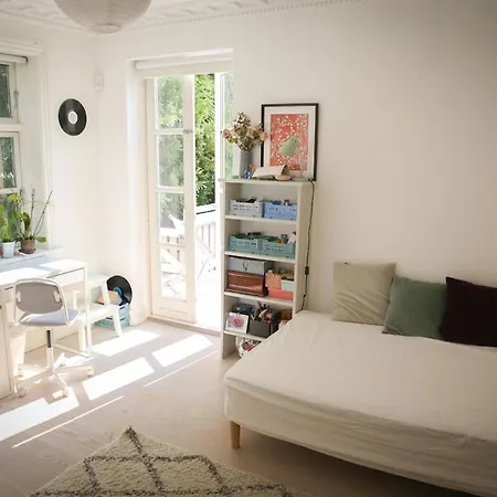 Charming House With Beautiful Garden In Copenhagen