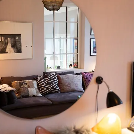 Villa Charming House With Beautiful Garden In Copenhagen Soborg